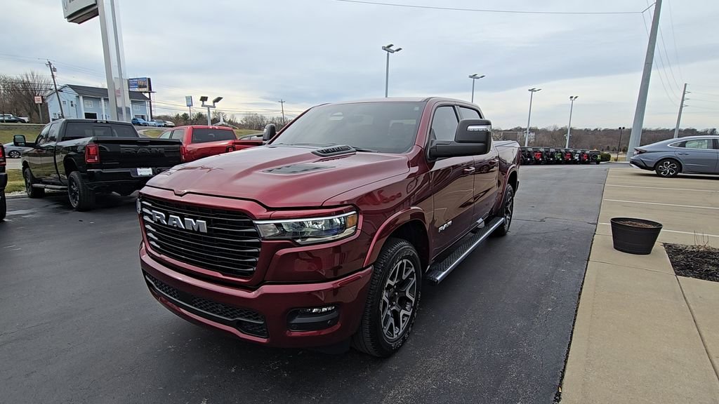 Used 2020 Jeep Cherokee Latitude Plus image 3