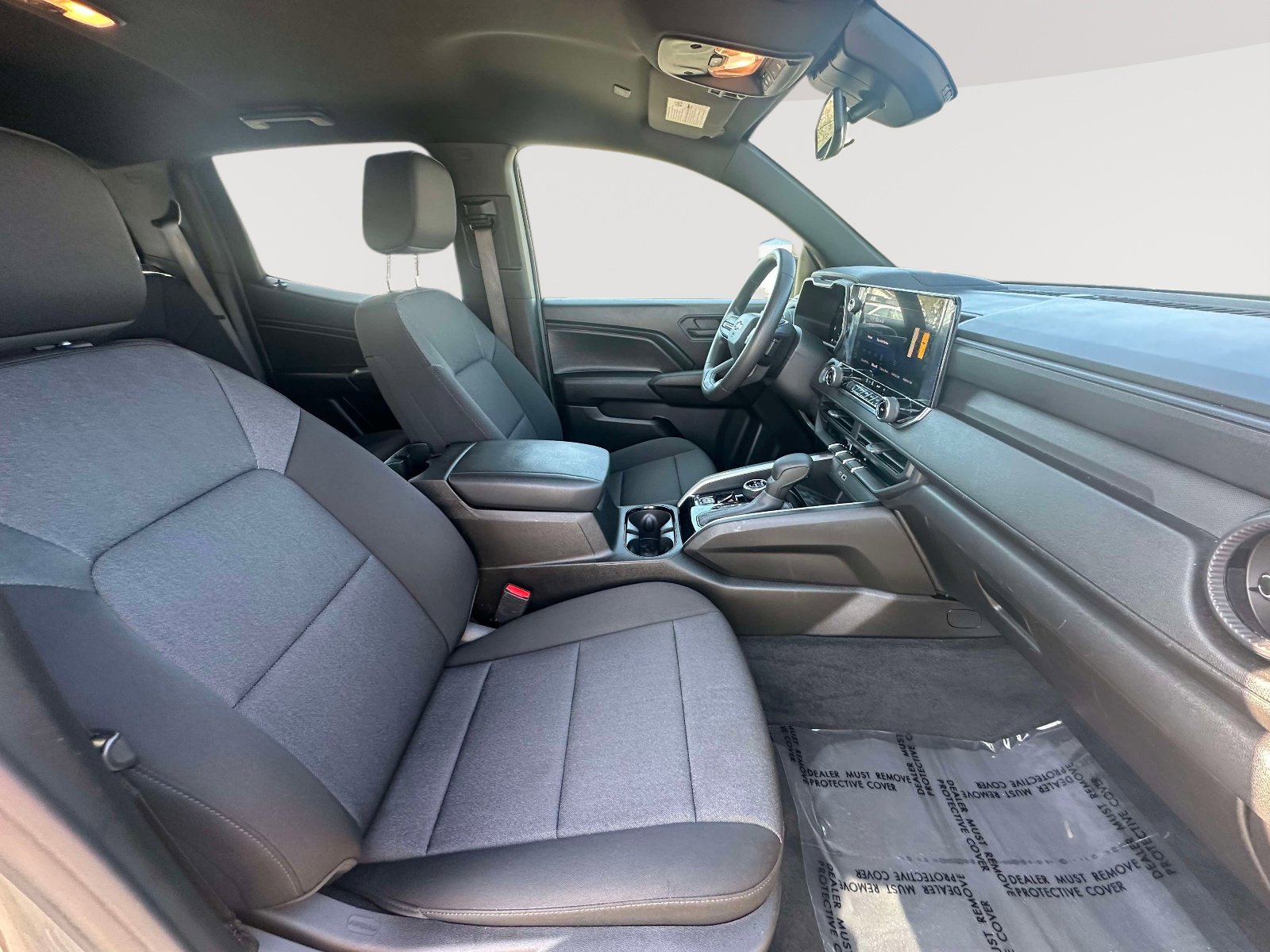 Used 2024 Chevrolet Colorado Trail Boss w/ Technology Package image 28