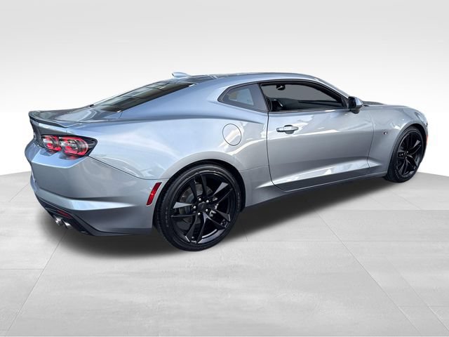 Certified 2024 Chevrolet Camaro LT w/ RS Package RWD image 5