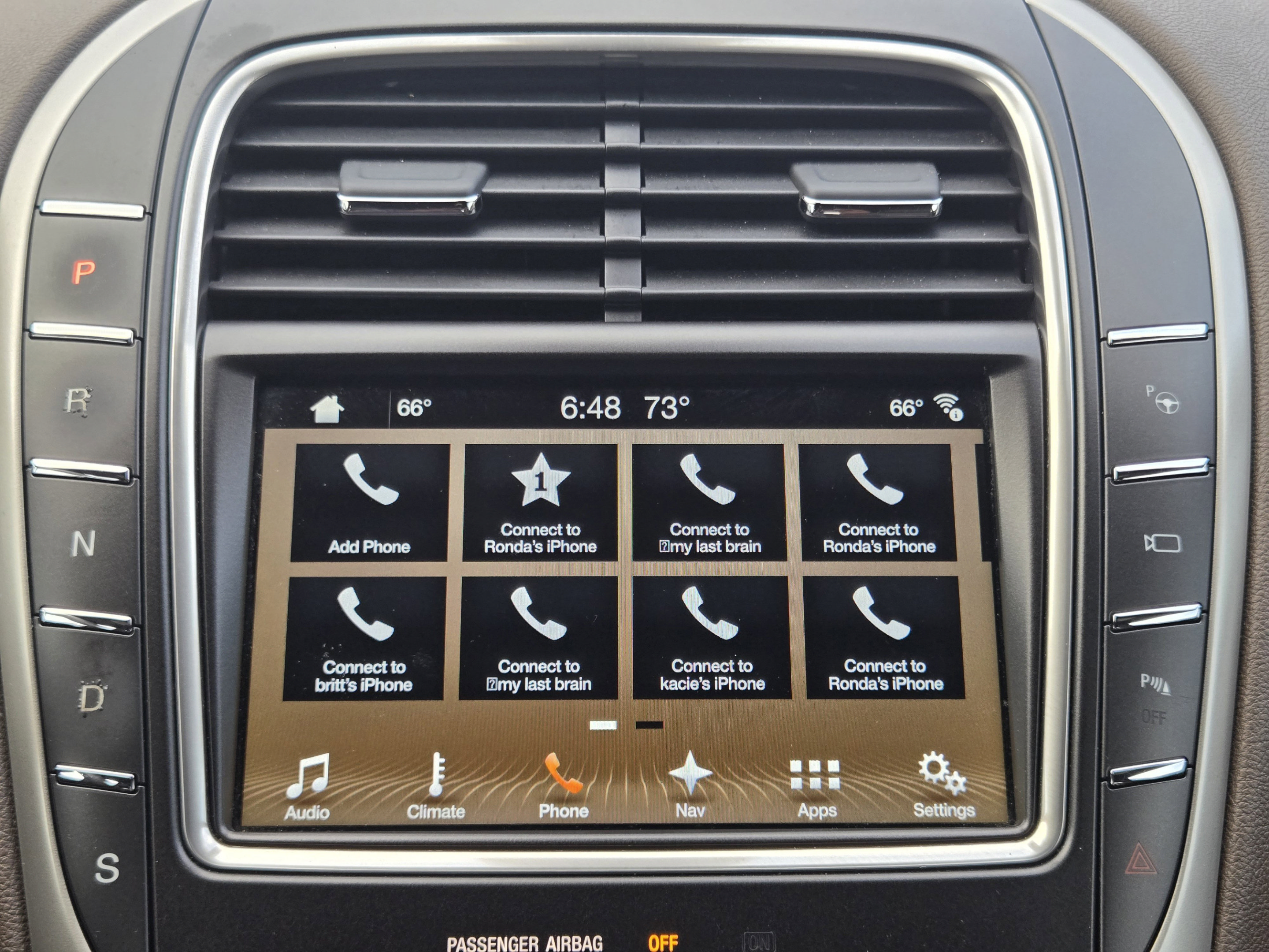 Used 2016 Lincoln MKX Reserve w/ Luxury Package FWD image 13