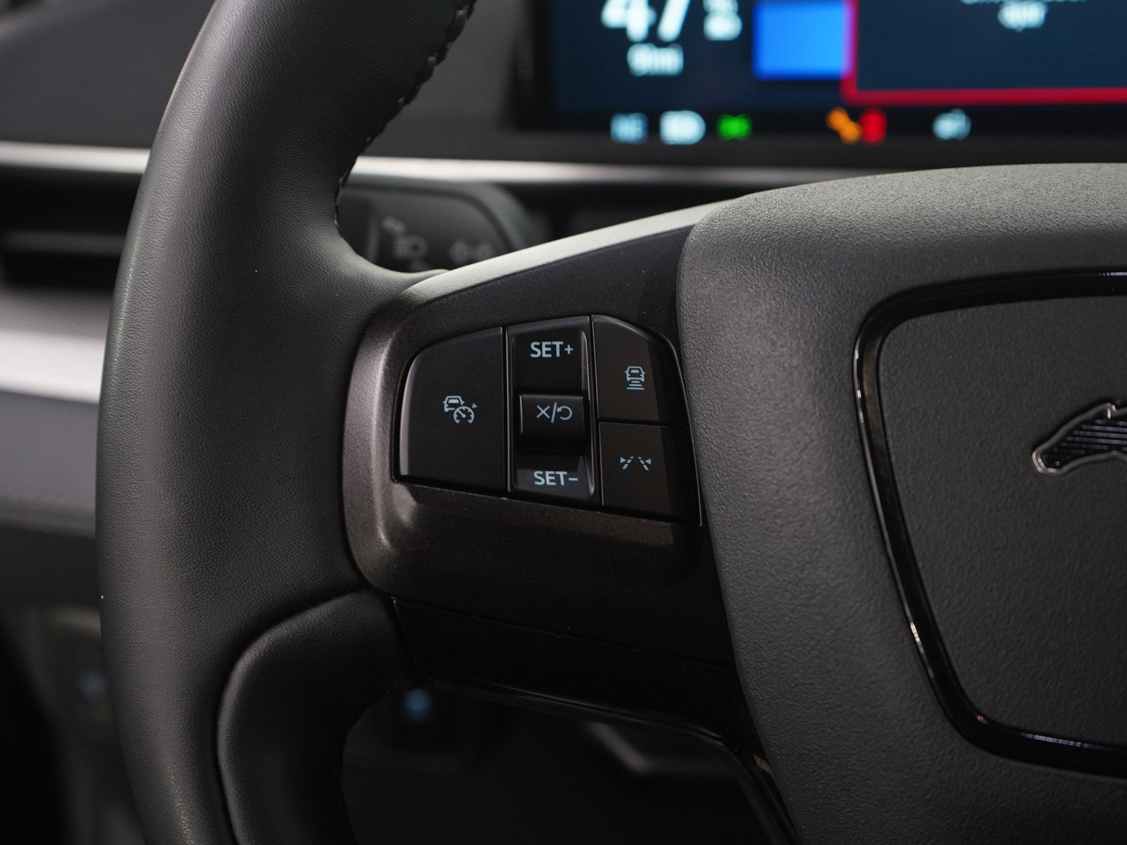 Used 2021 Ford Mustang Mach-E Select w/ Comfort/Appearance Package AWD/4WD image 19