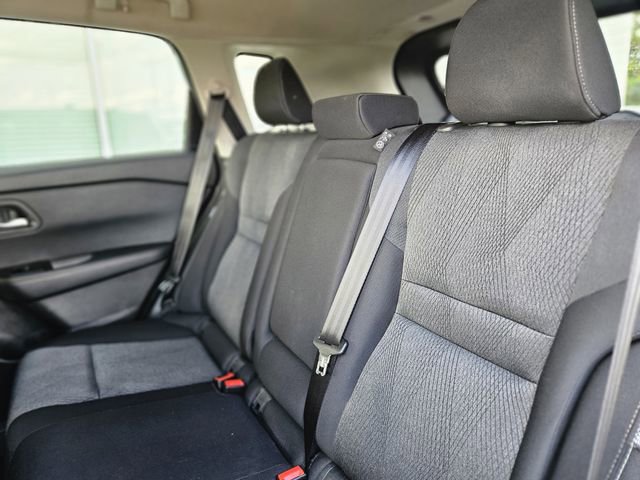 Used 2024 Nissan Rogue SV AWD/4WD image 28