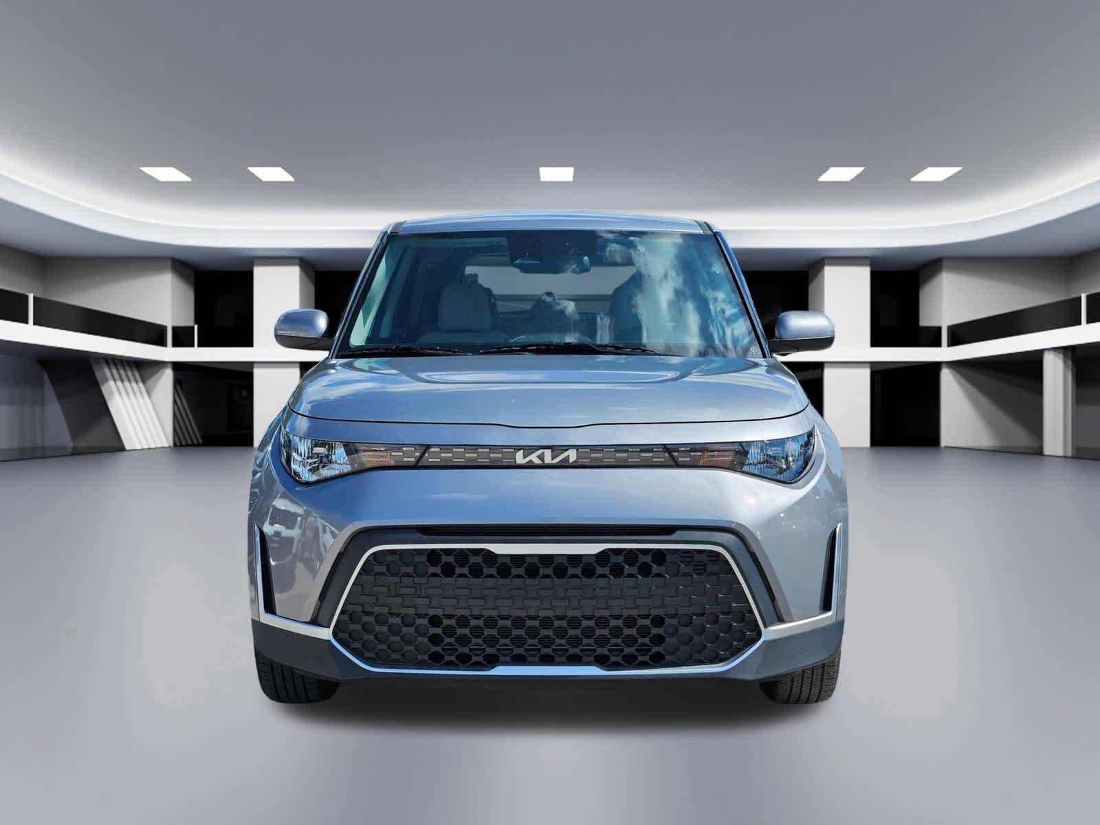 Certified 2025 Kia Soul LX FWD image 8