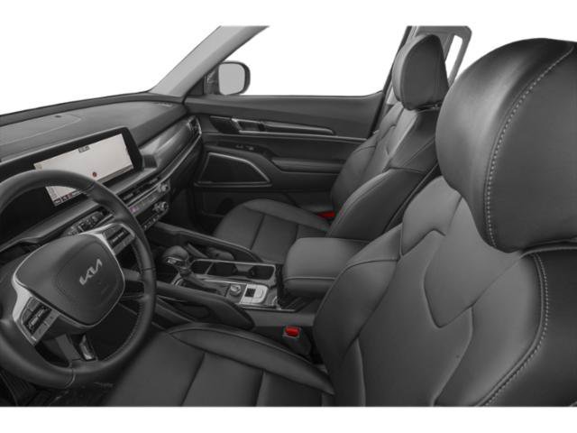 Used 2024 Kia Telluride LX FWD image 12