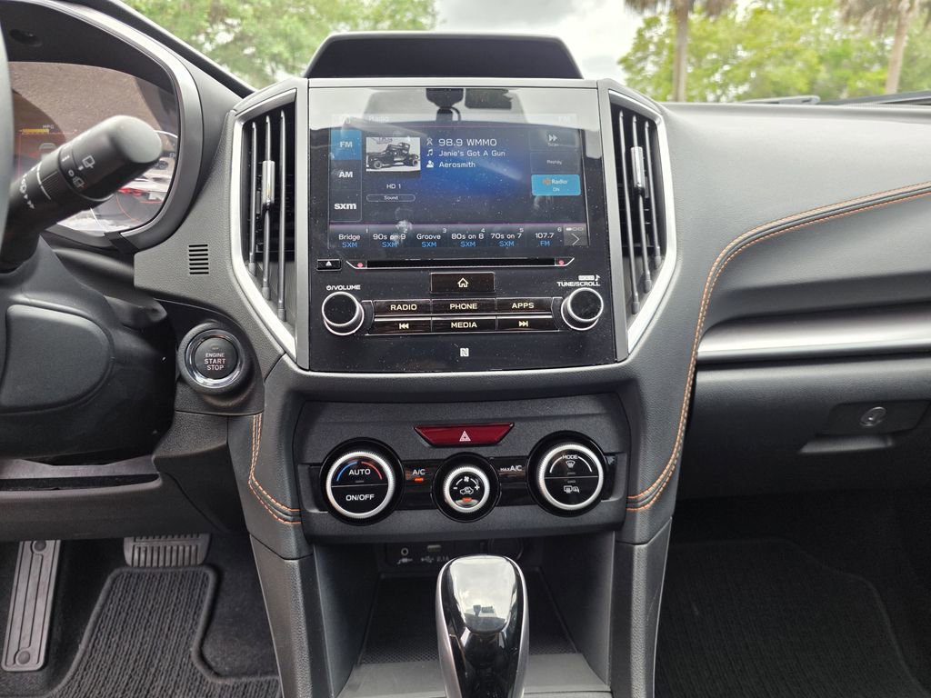 Used 2023 Subaru Crosstrek 2.5i Limited w/ Moonroof Package AWD/4WD image 18