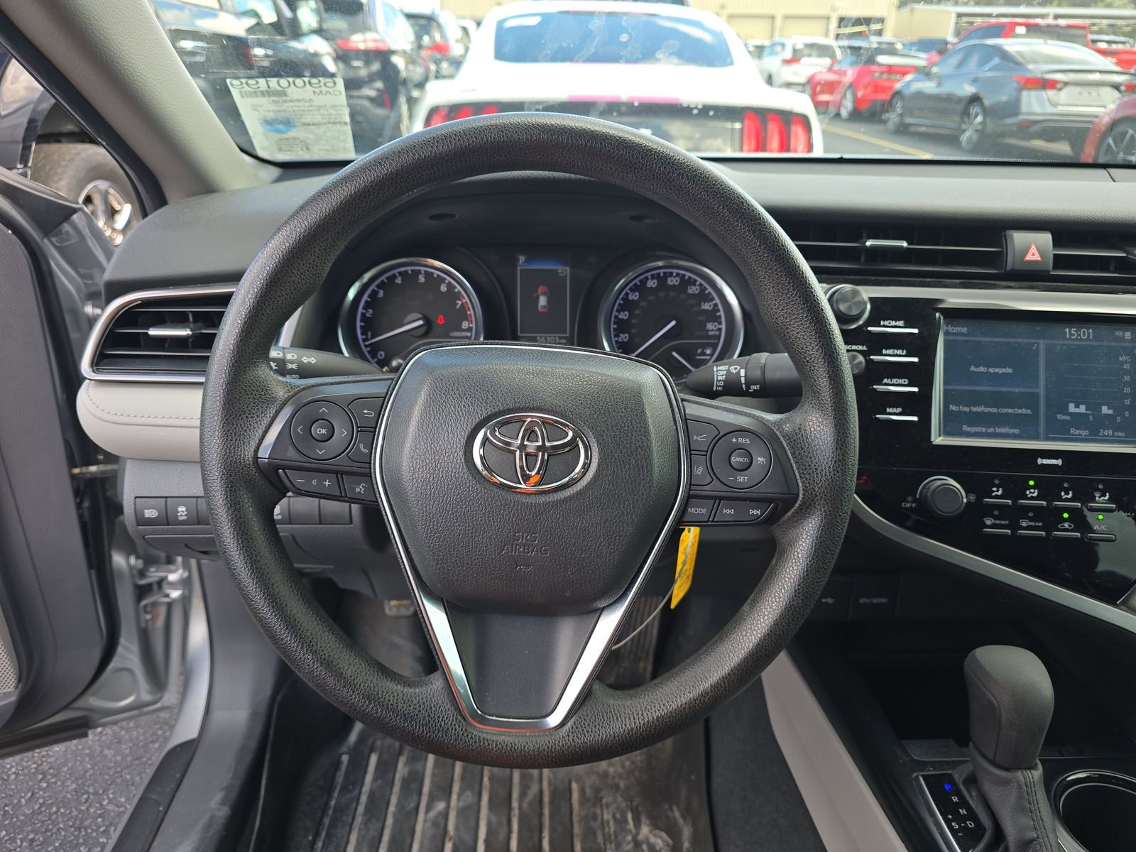 Used 2020 Toyota Camry LE image 17
