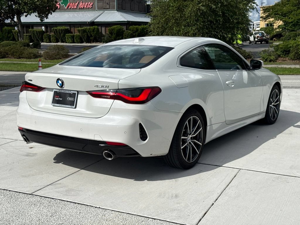 Used 2025 BMW 430i xDrive Coupe w/ Premium Package AWD/4WD image 7