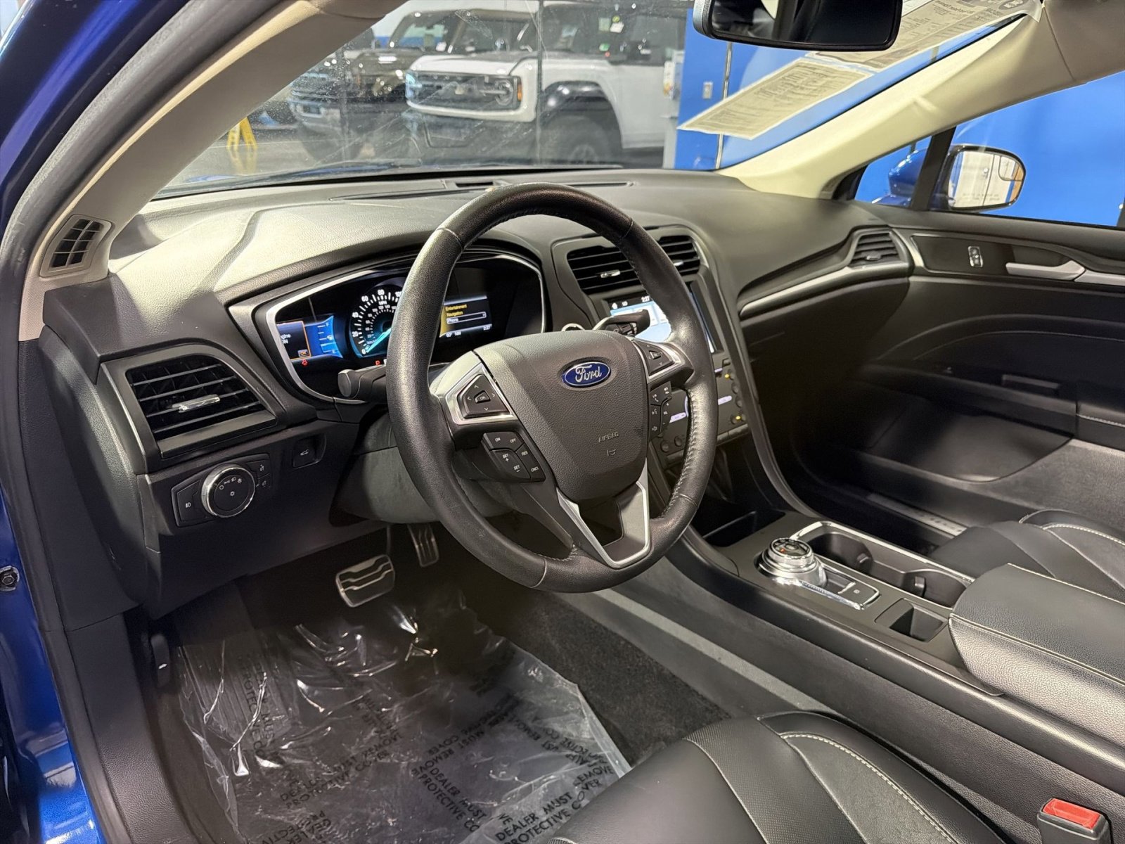 Used 2017 Ford Fusion Titanium image 27