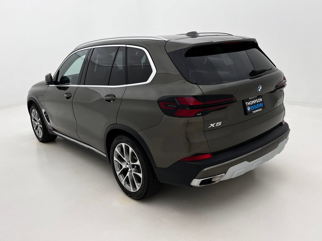 Used 2024 BMW X5 xDrive50e w/ Premium Package AWD/4WD image 9
