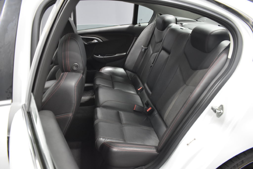 Used 2015 Chevrolet SS RWD image 36