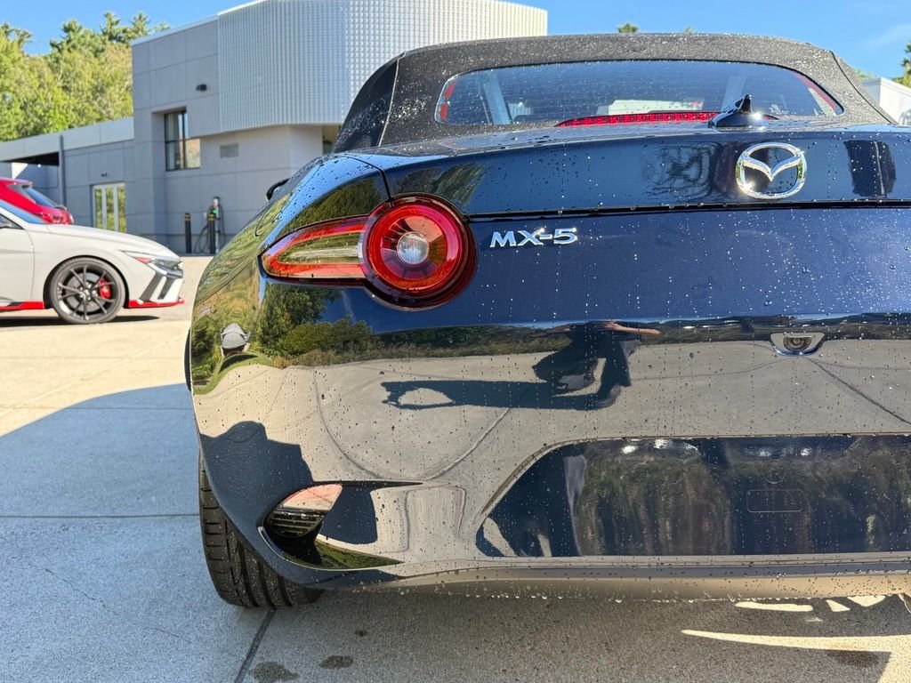 New 2026 MAZDA MX-5 Miata Grand Touring RWD image 15