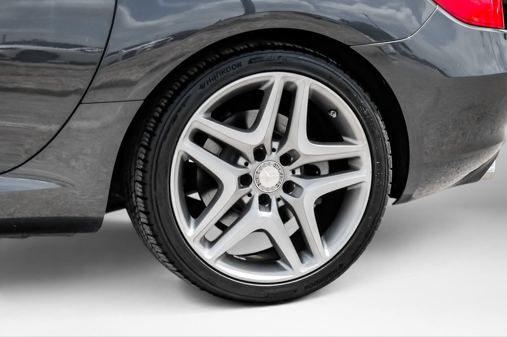 Used 2014 Mercedes-Benz SLK 350 image 42