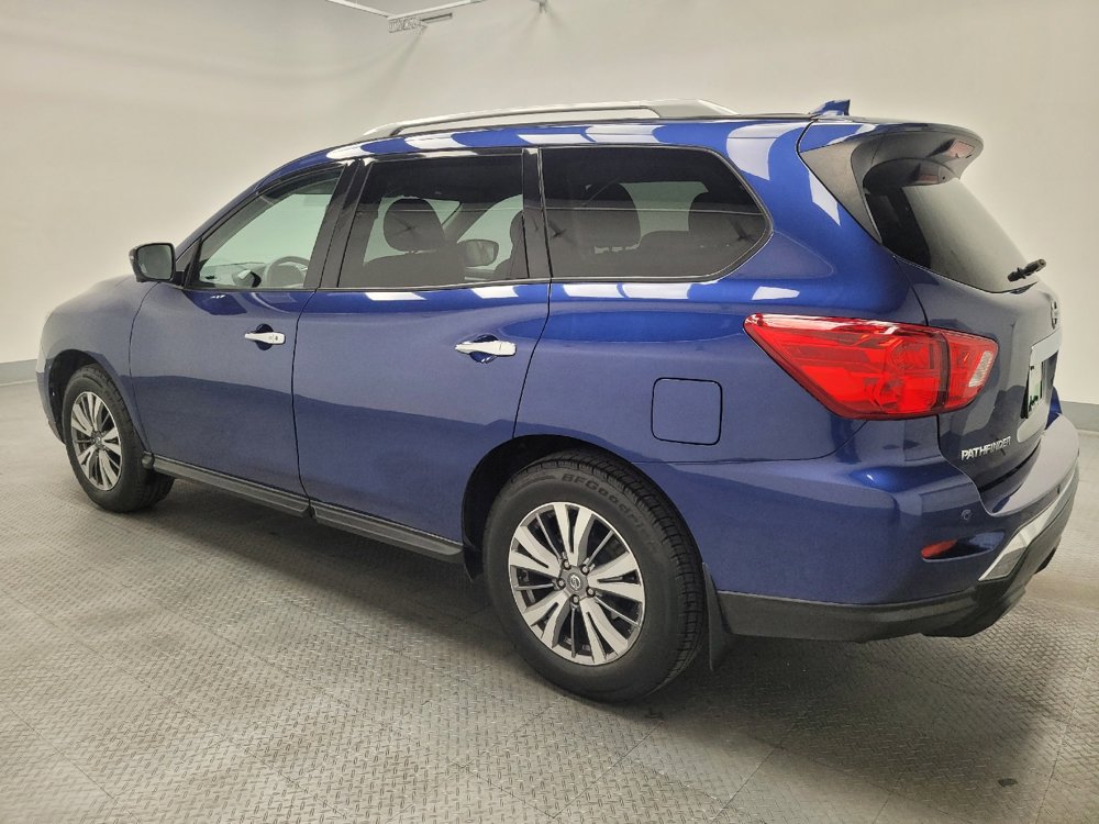 Used 2019 Nissan Pathfinder SL image 3