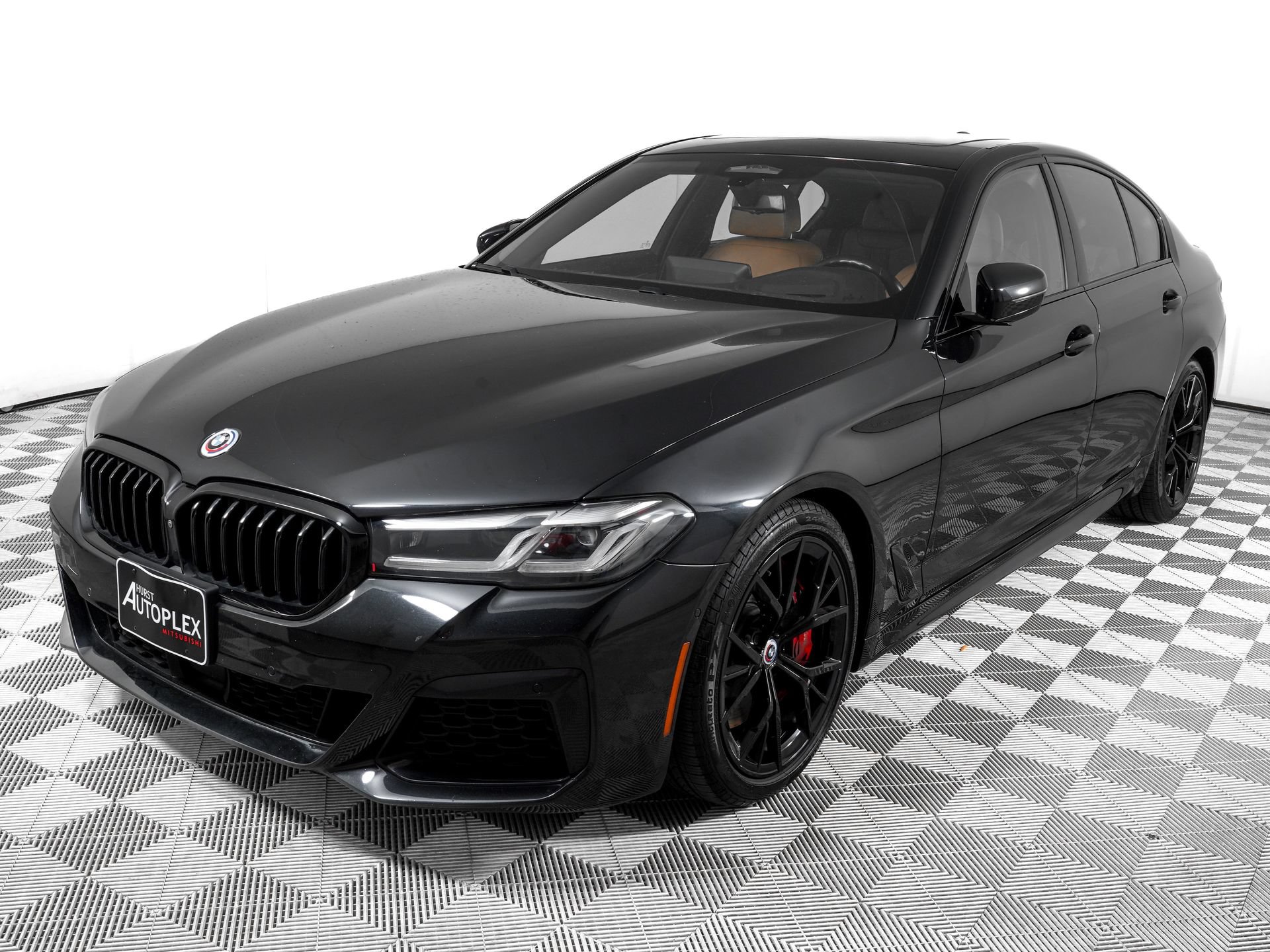 Used 2023 BMW M550i xDrive w/ Executive Package AWD/4WD image 7