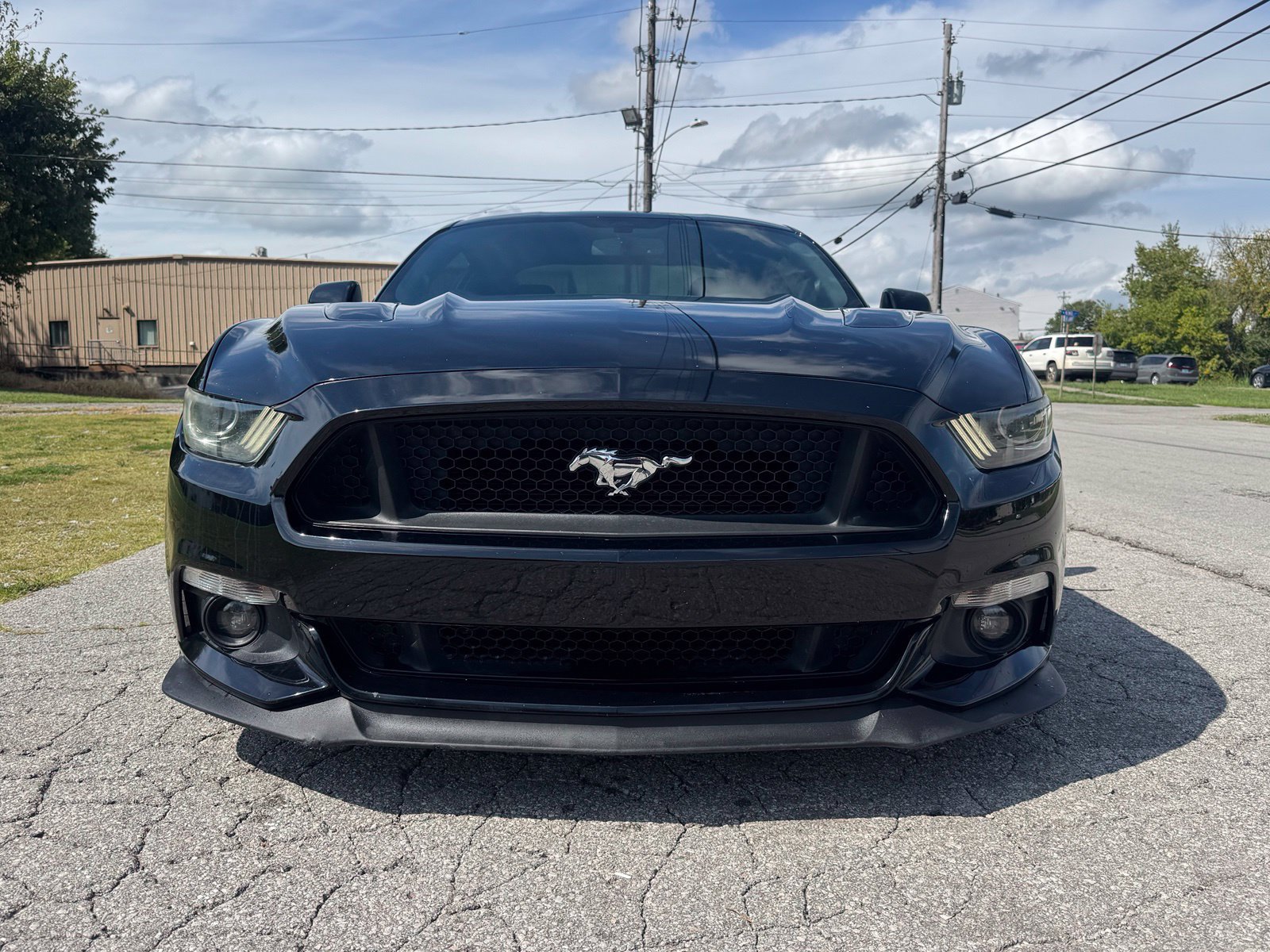Used 2017 Ford Mustang GT w/ GT Performance Package RWD image 9