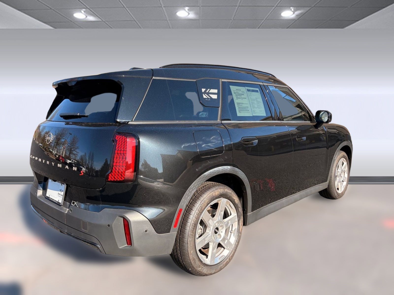 Used 2025 MINI Cooper Countryman S w/ Comfort Package Max image 9
