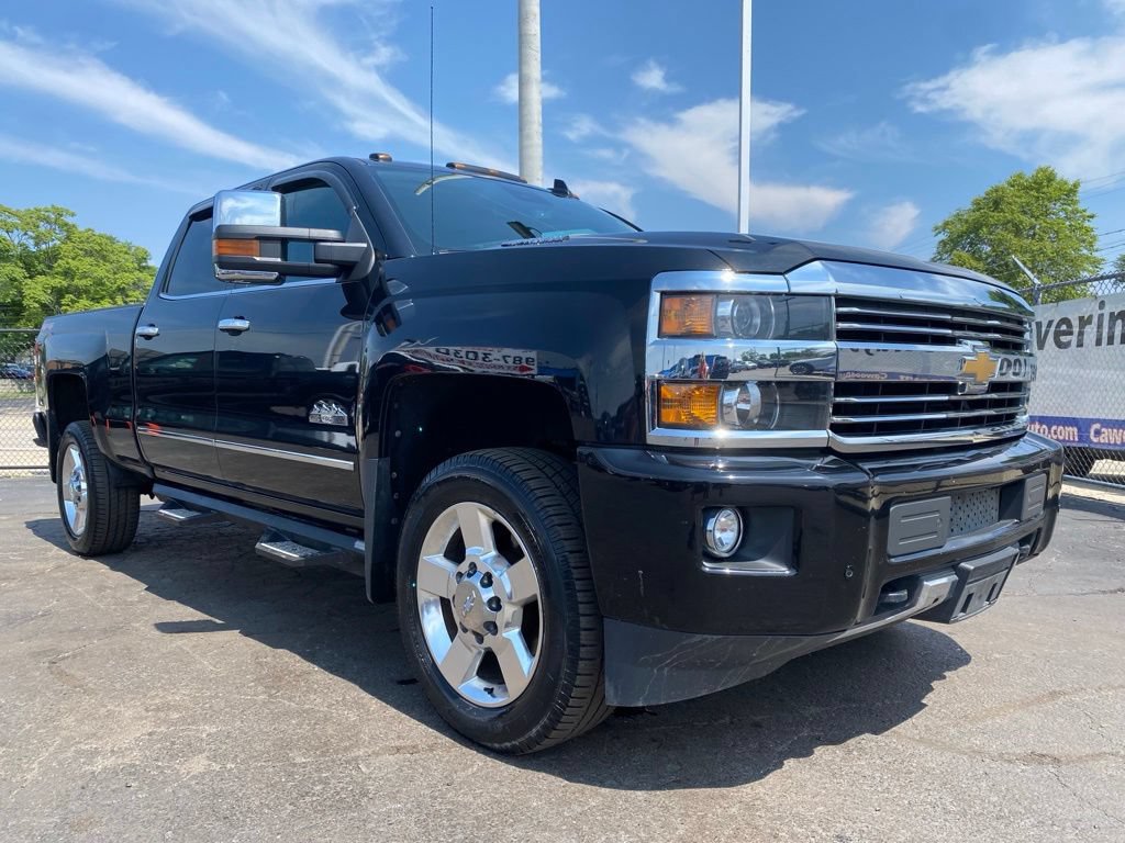 Used 2016 Chevrolet Silverado 2500 High Country w/ High Country Premium Package AWD/4WD image 35