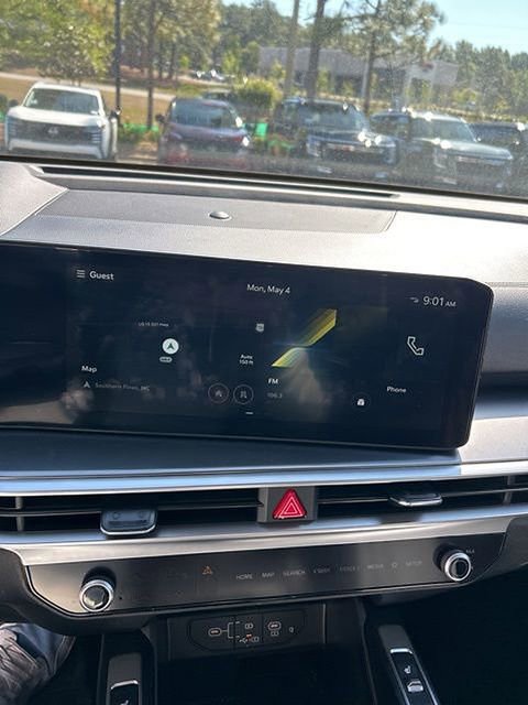 Certified 2024 Kia Sorento S w/ Panoramic Sunroof Package FWD image 15