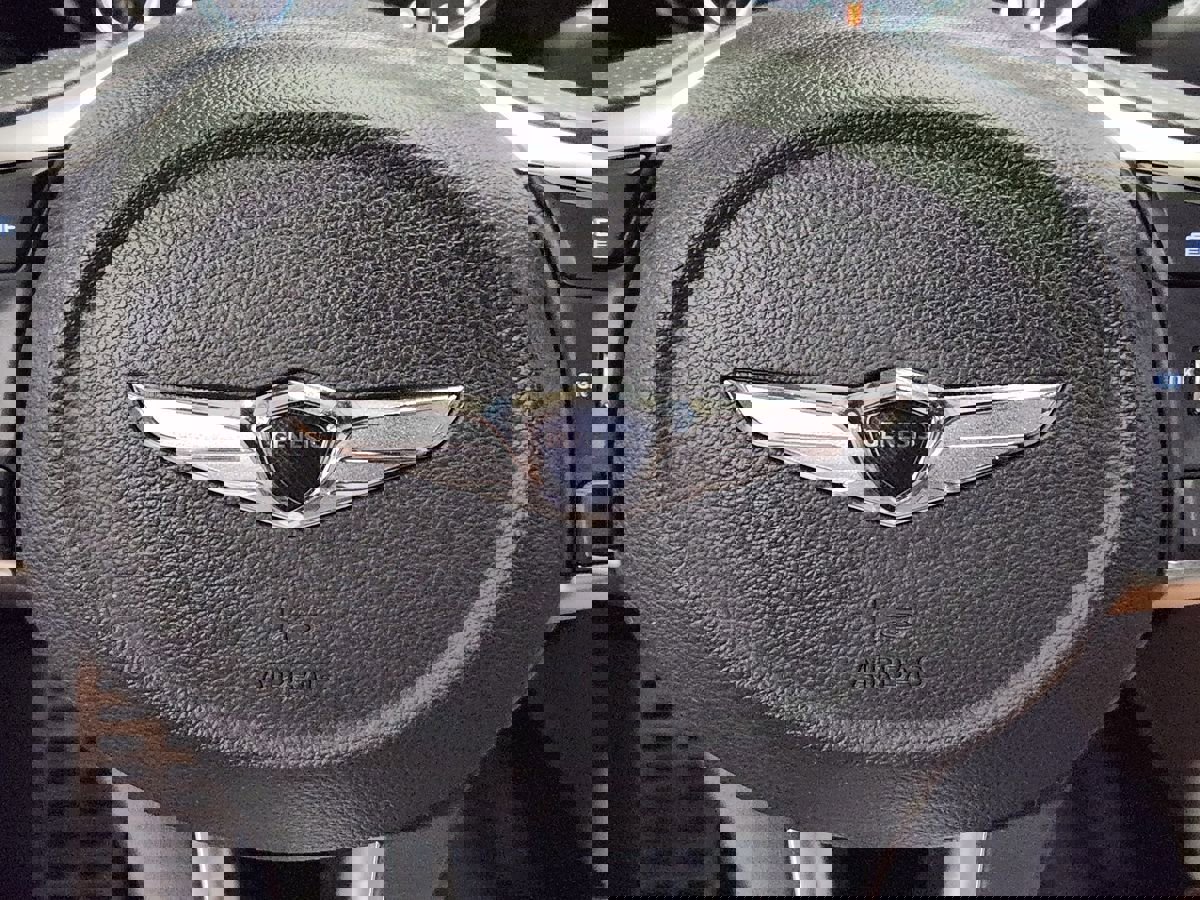 Used 2022 Genesis G70 3.3T RWD image 49