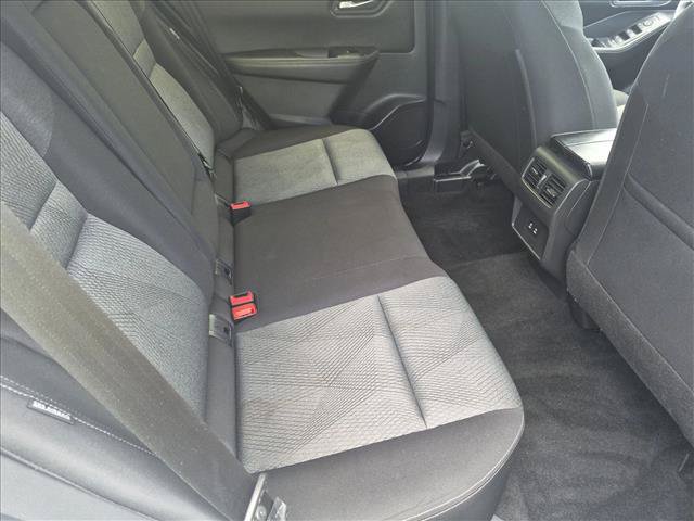 Certified 2024 Nissan Rogue SV FWD image 19