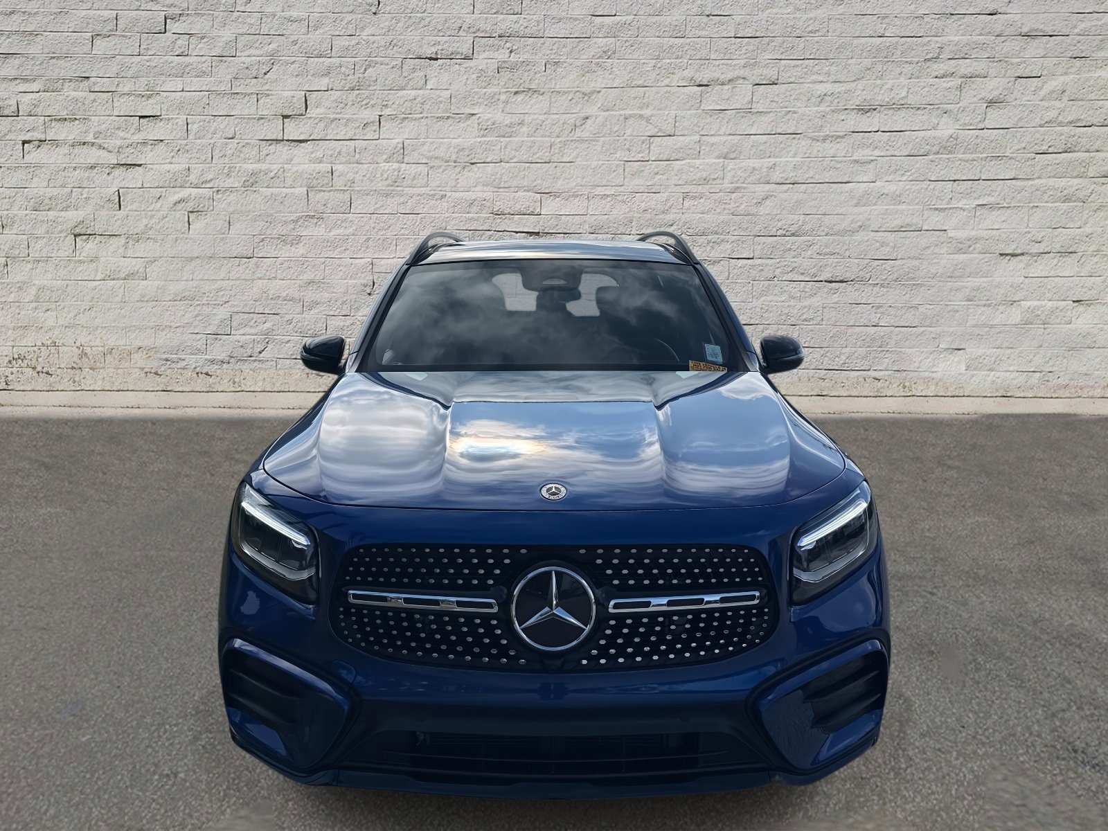 Used 2025 Mercedes-Benz GLB 250 image 8
