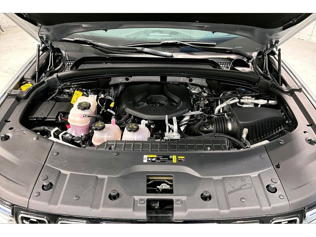 Used 2024 Jeep Grand Cherokee Summit w/ Luxury Tech Group V image 12