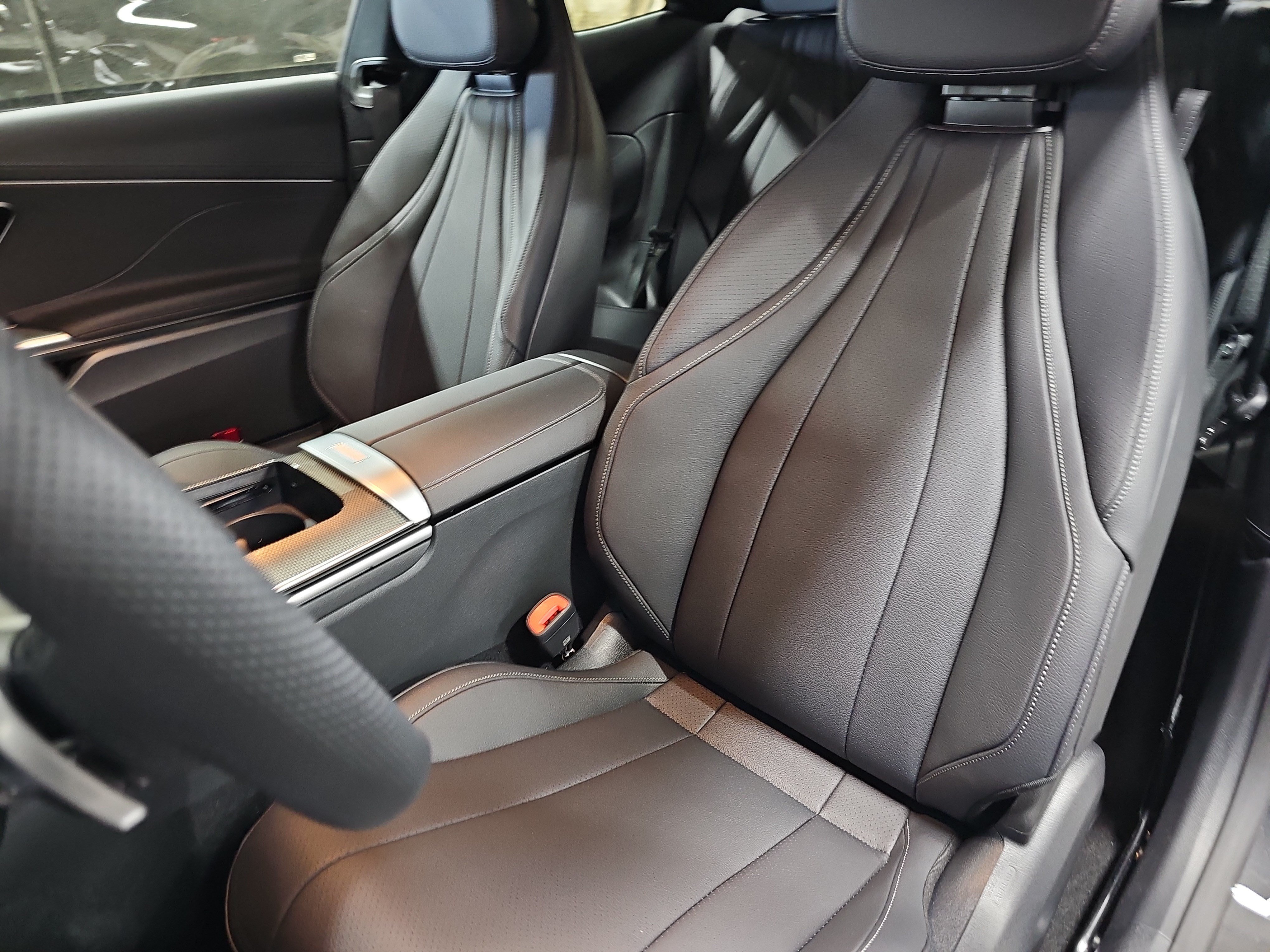New 2026 Mercedes-Benz CLE 300 4MATIC Coupe image 16