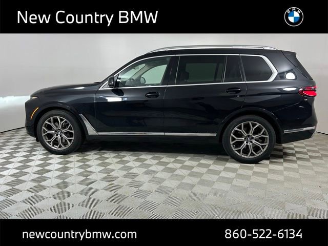 Used 2023 BMW X7 xDrive40i w/ Premium Package AWD/4WD image 4