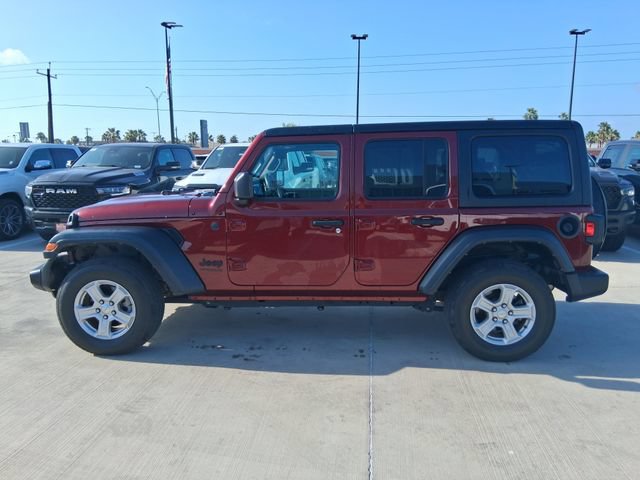 Used 2022 Jeep Wrangler Unlimited Sport AWD/4WD image 4