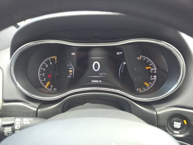 Used 2019 Jeep Grand Cherokee Limited AWD/4WD image 14