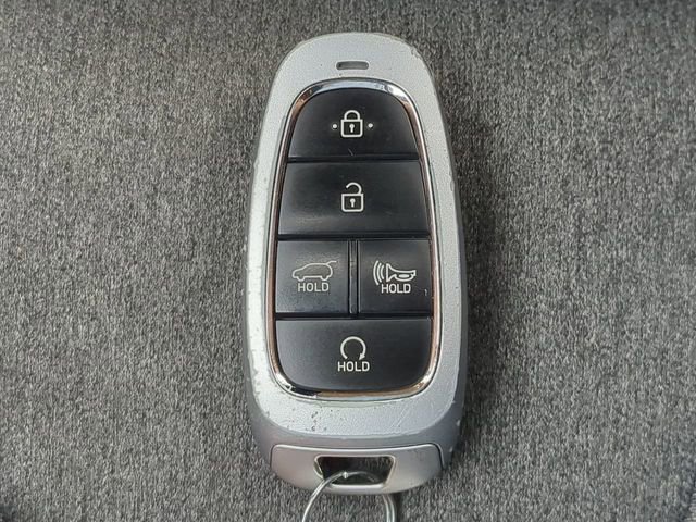 Used 2023 Hyundai Santa Fe SEL image 37