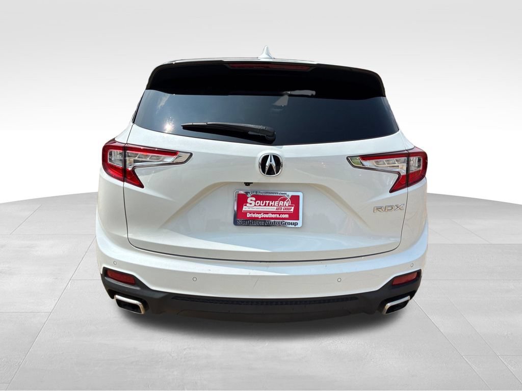 Used 2023 Acura RDX w/ Technology Package FWD image 4