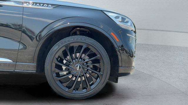 Used 2022 Lincoln Aviator Reserve w/ Equipment Group 201A AWD/4WD image 27