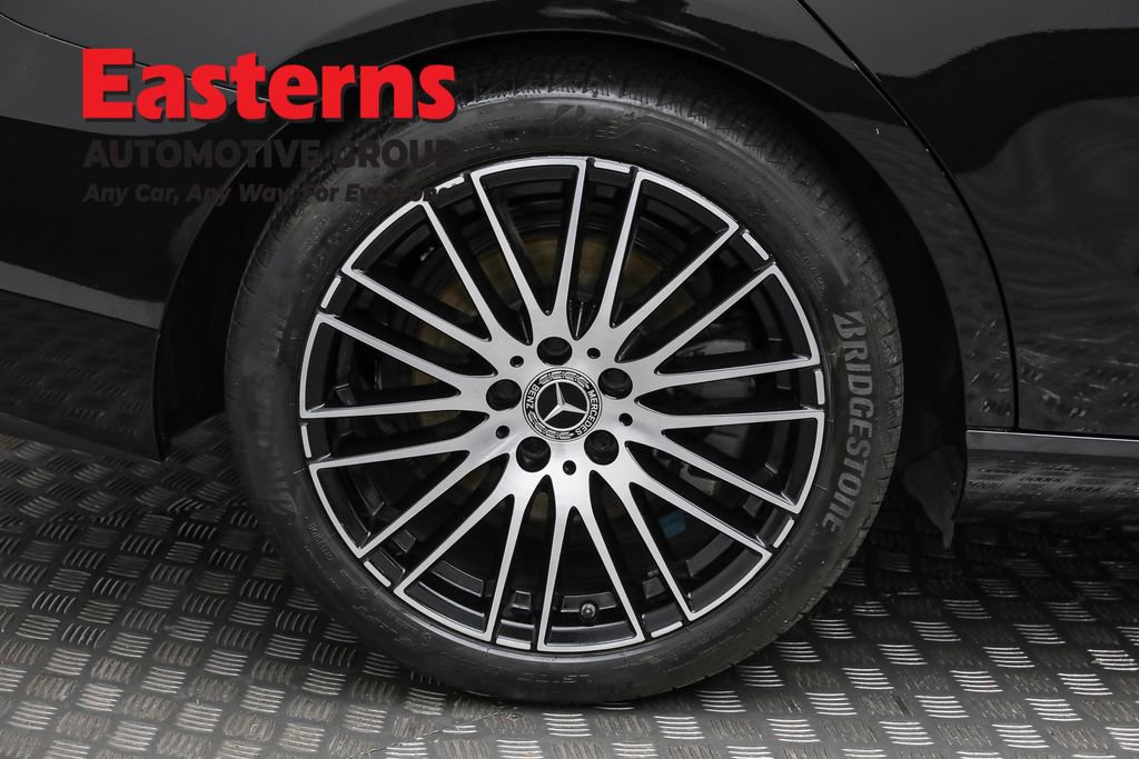 Used 2023 Mercedes-Benz C 300 4MATIC Sedan image 29