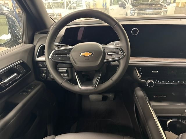 New 2026 Chevrolet Suburban LT w/ Comfort Package image 13
