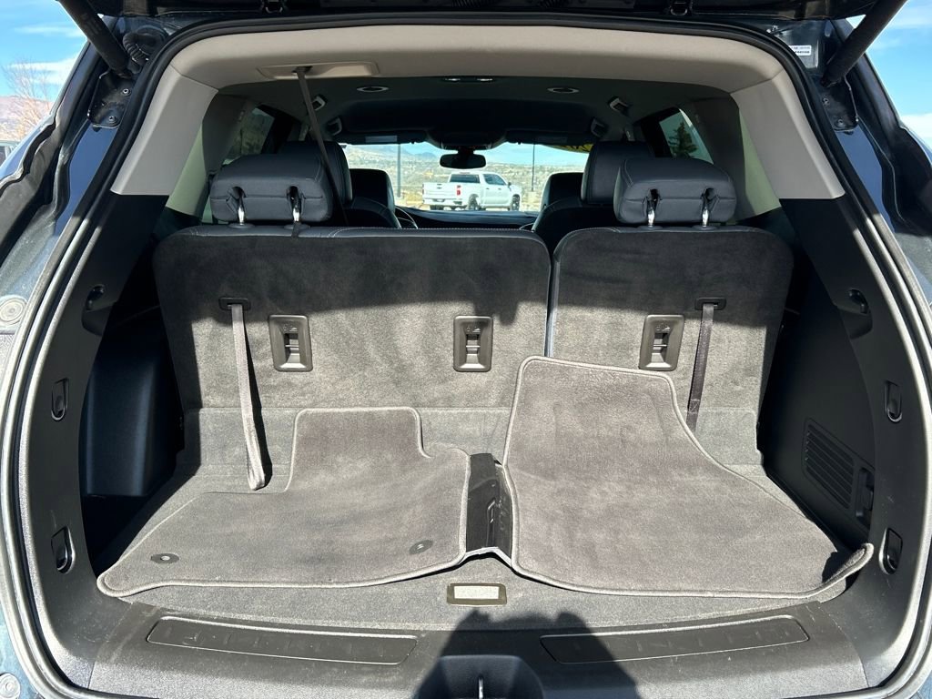 Used 2020 Buick Enclave Essence image 5