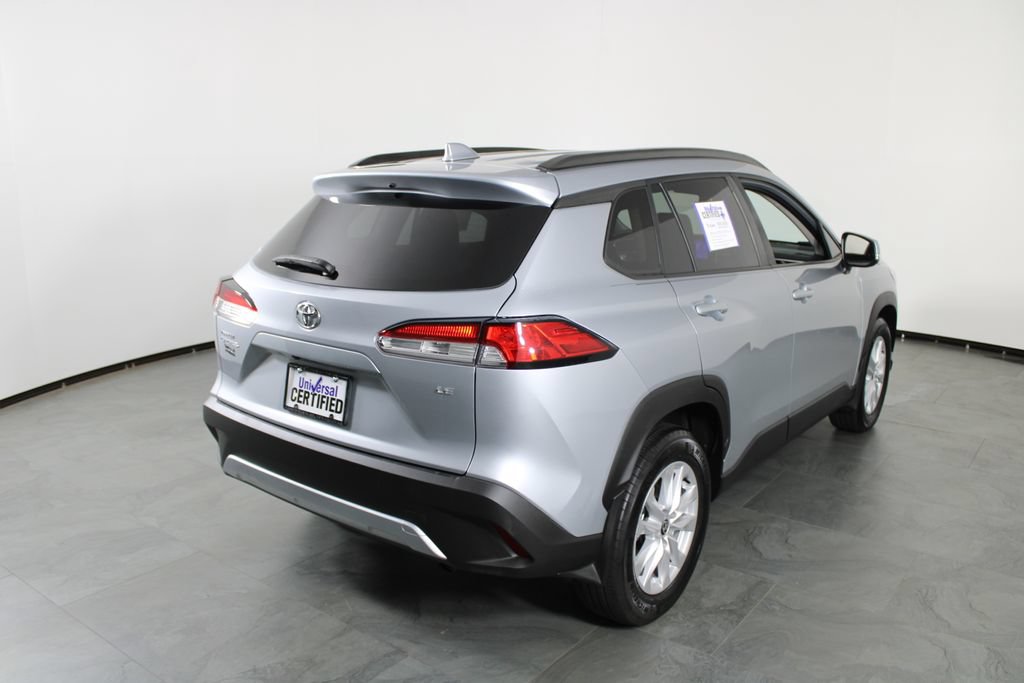 Used 2024 Toyota Corolla Cross LE FWD image 23