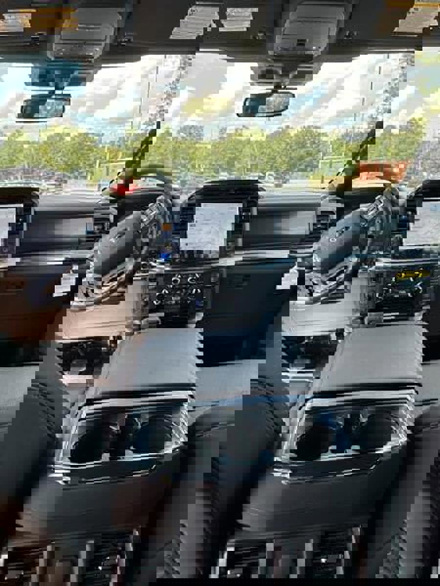 New 2025 Ford F150 Lariat w/ Equipment Group 501A Mid image 35