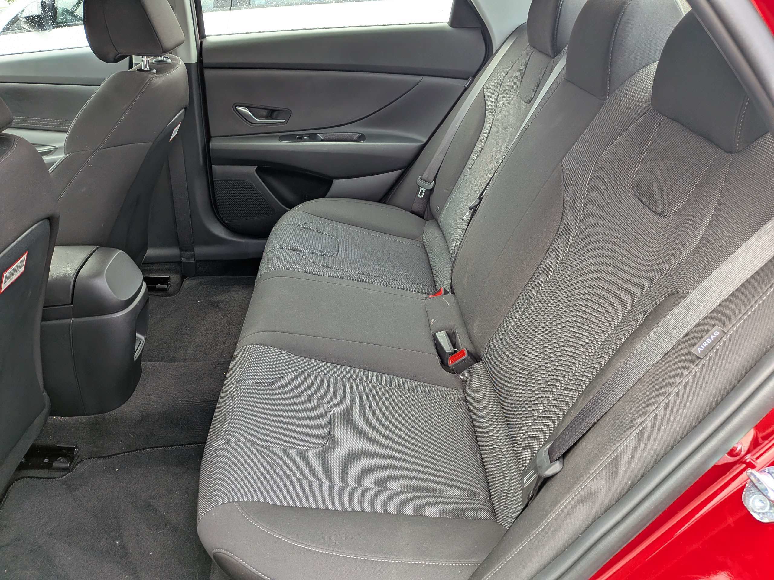 Certified 2026 Hyundai Elantra SE FWD image 13