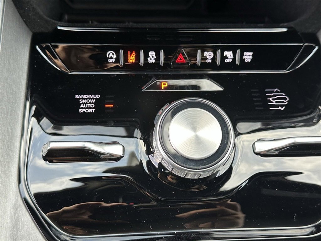 New 2025 Jeep Wagoneer Series II w/ Convenience Group I image 5