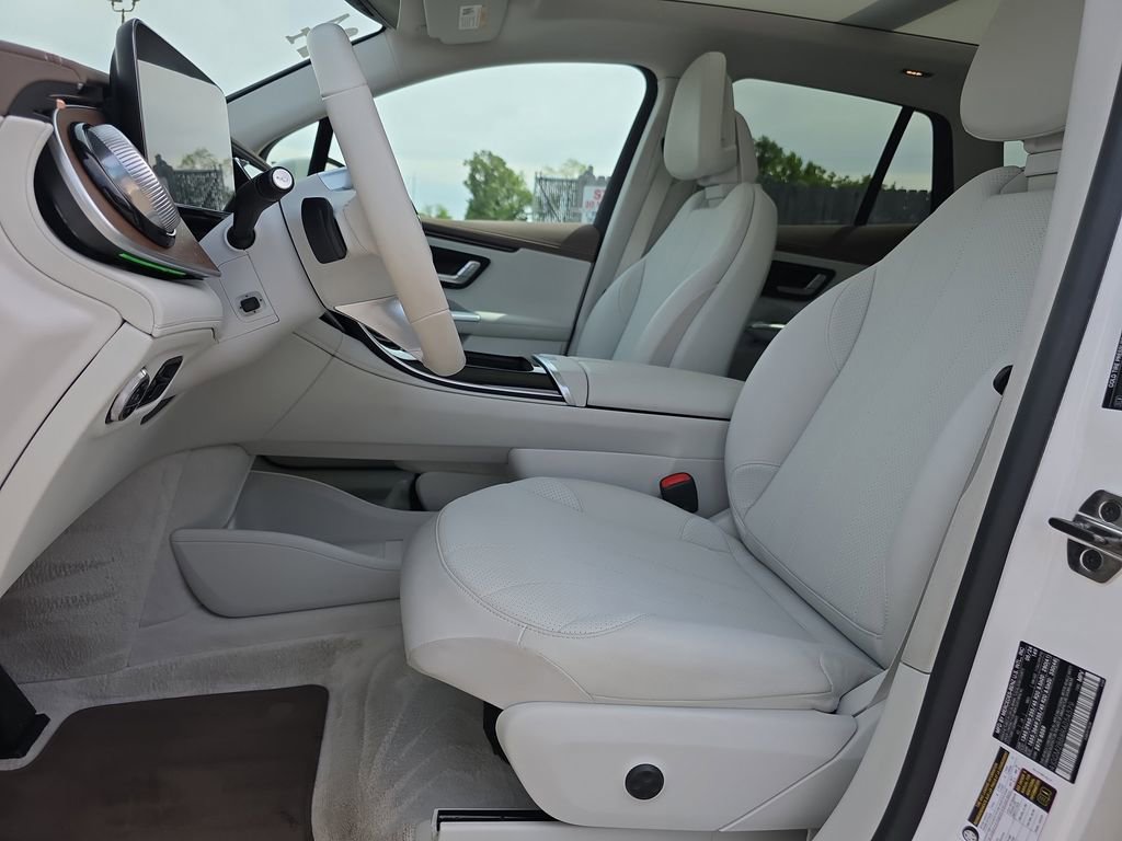Used 2024 Mercedes-Benz EQE 350+ SUV image 10