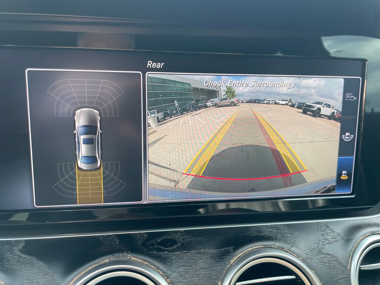 Used 2018 Mercedes-Benz E 300 image 20