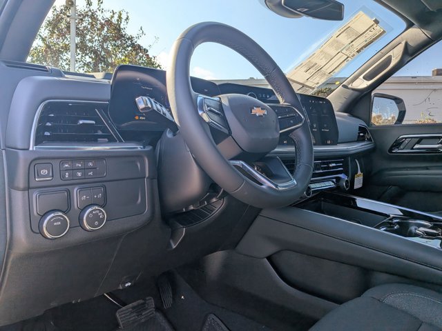 New 2026 Chevrolet Suburban LS RWD image 9