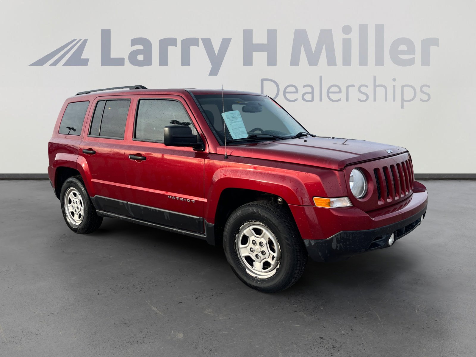 Used 2016 Jeep Patriot Sport image 7