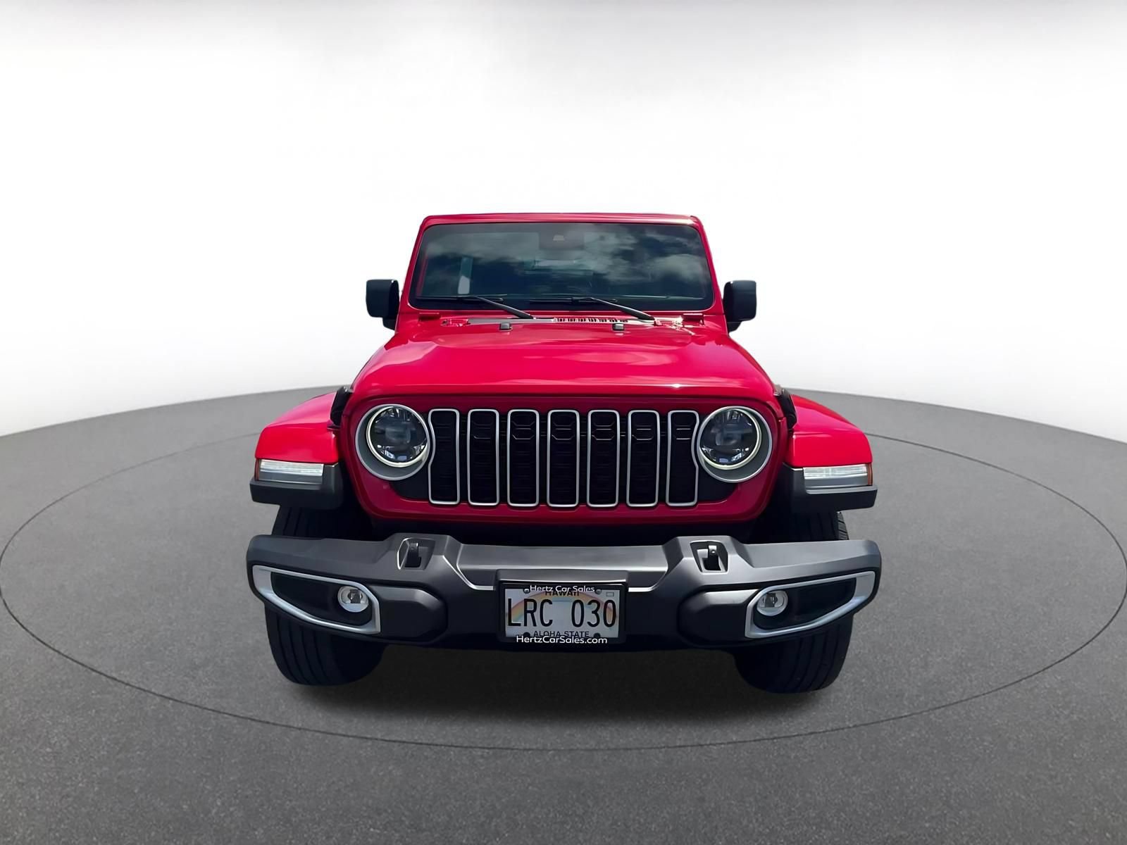 Used 2025 Jeep Wrangler Unlimited Sahara AWD/4WD image 3