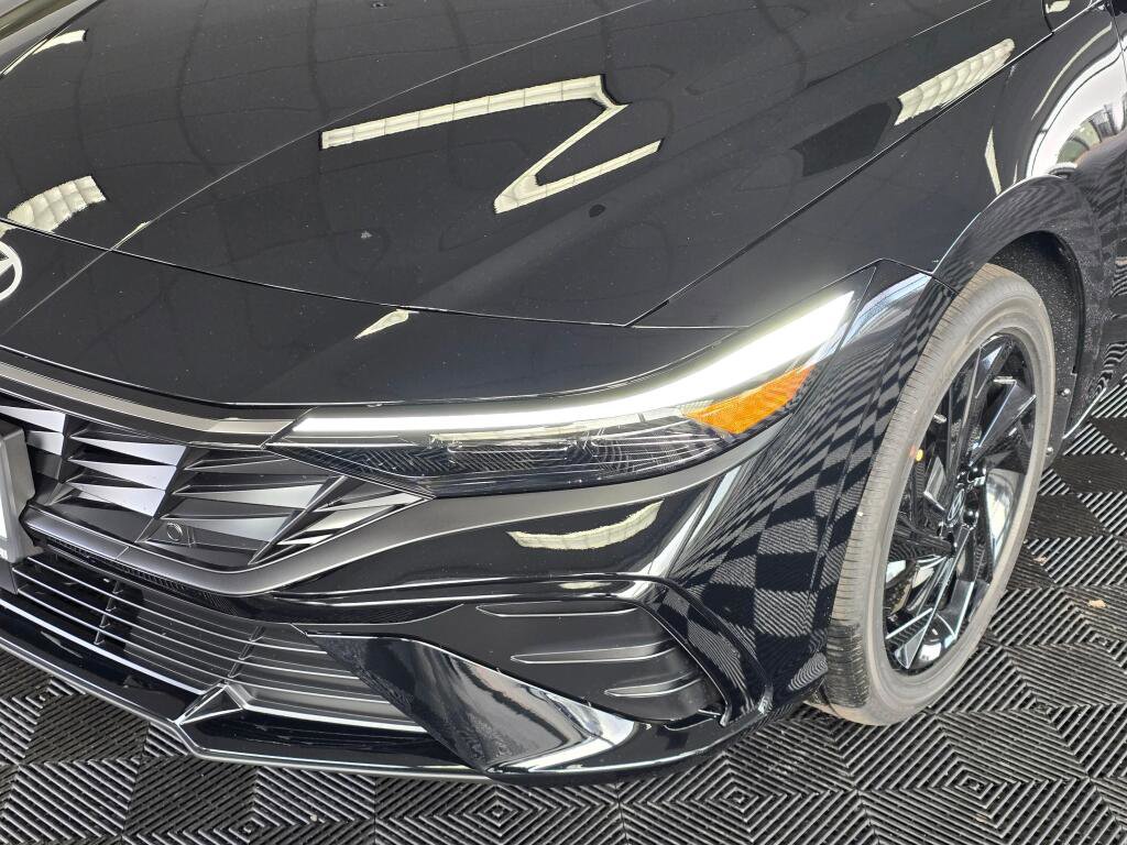 New 2026 Hyundai Elantra SEL Sport image 11