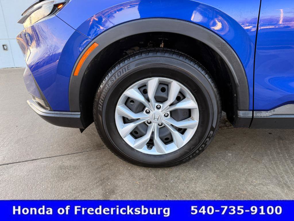 Certified 2025 Honda CR-V LX image 10