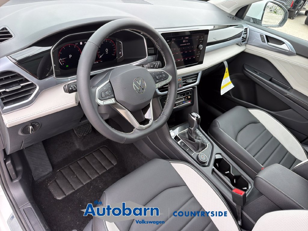 New 2026 Volkswagen Taos SEL AWD/4WD image 8