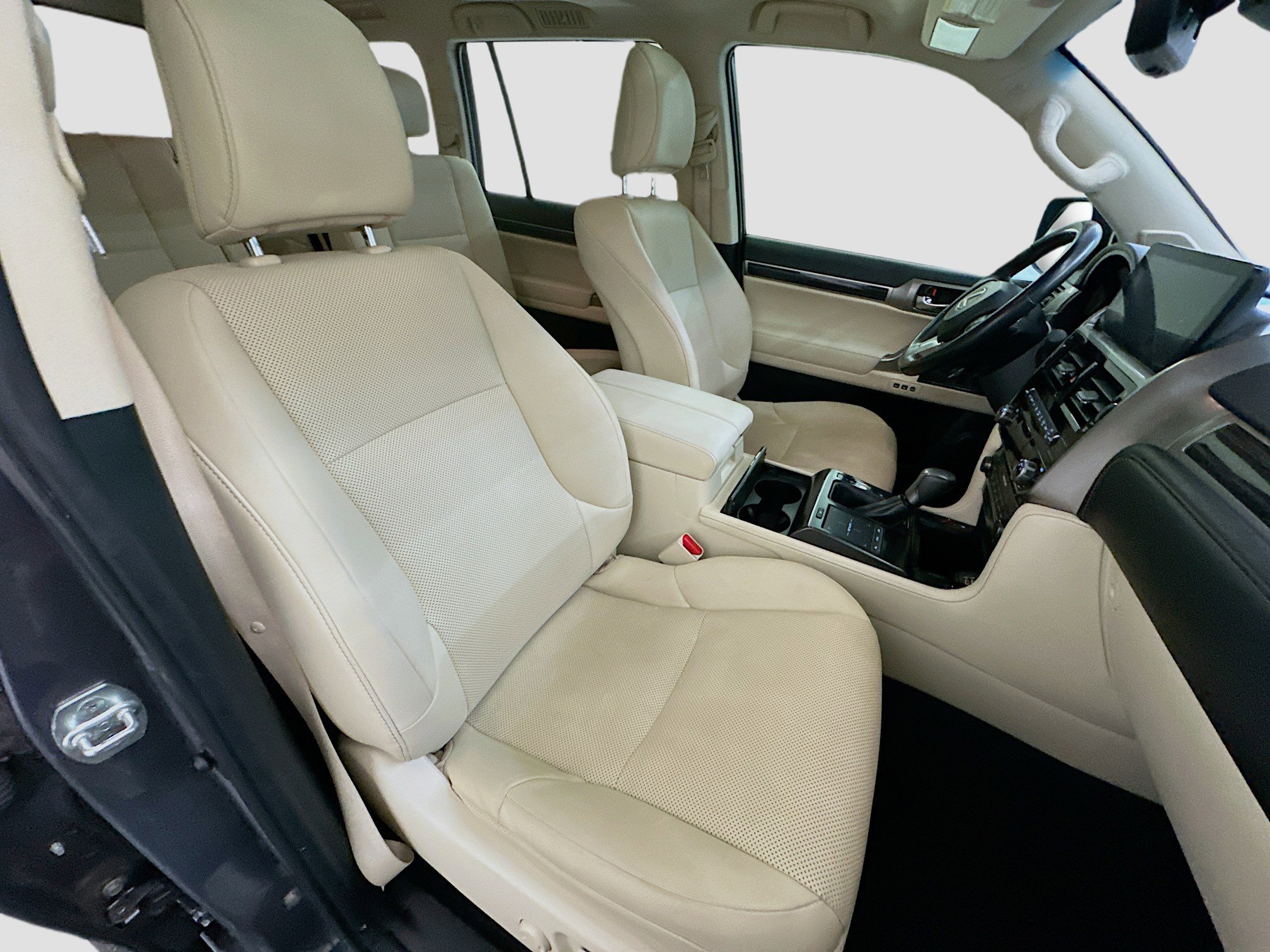 Used 2023 Lexus GX 460 Premium w/ Accessory Package image 34