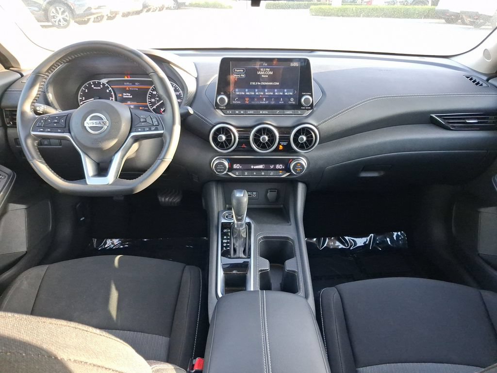 Certified 2021 Nissan Sentra SV FWD image 9